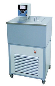 Криотермостат жидкостный LOIP FT-316-40 (-40…+100 °C, 16 л, ±0,1 °C)